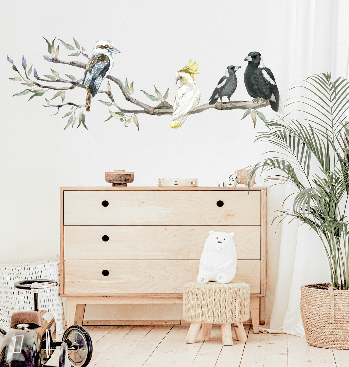Extended Gum Tree Branch + Animals