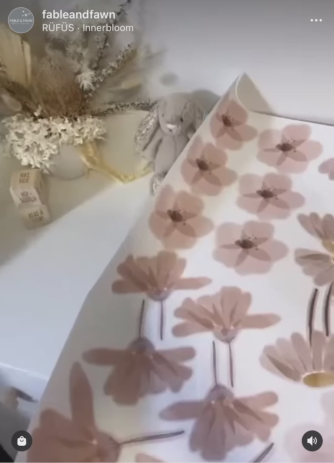 Load video: Flower and Bee Wall Decals